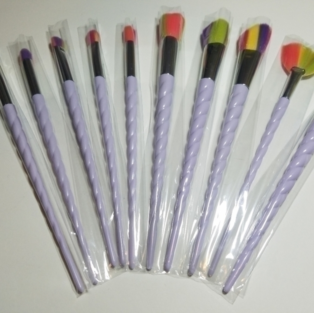 10 Piece Unicorn Makeup Brush Set - Picture 6 of 7